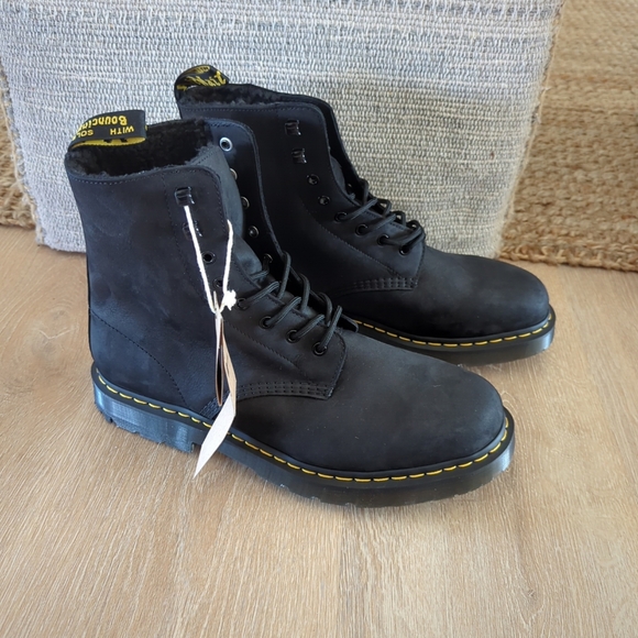 Dr. Martens Other - Dr. Marten 1460 Pascal WG Suede Boot, Men, Black, size 13 New